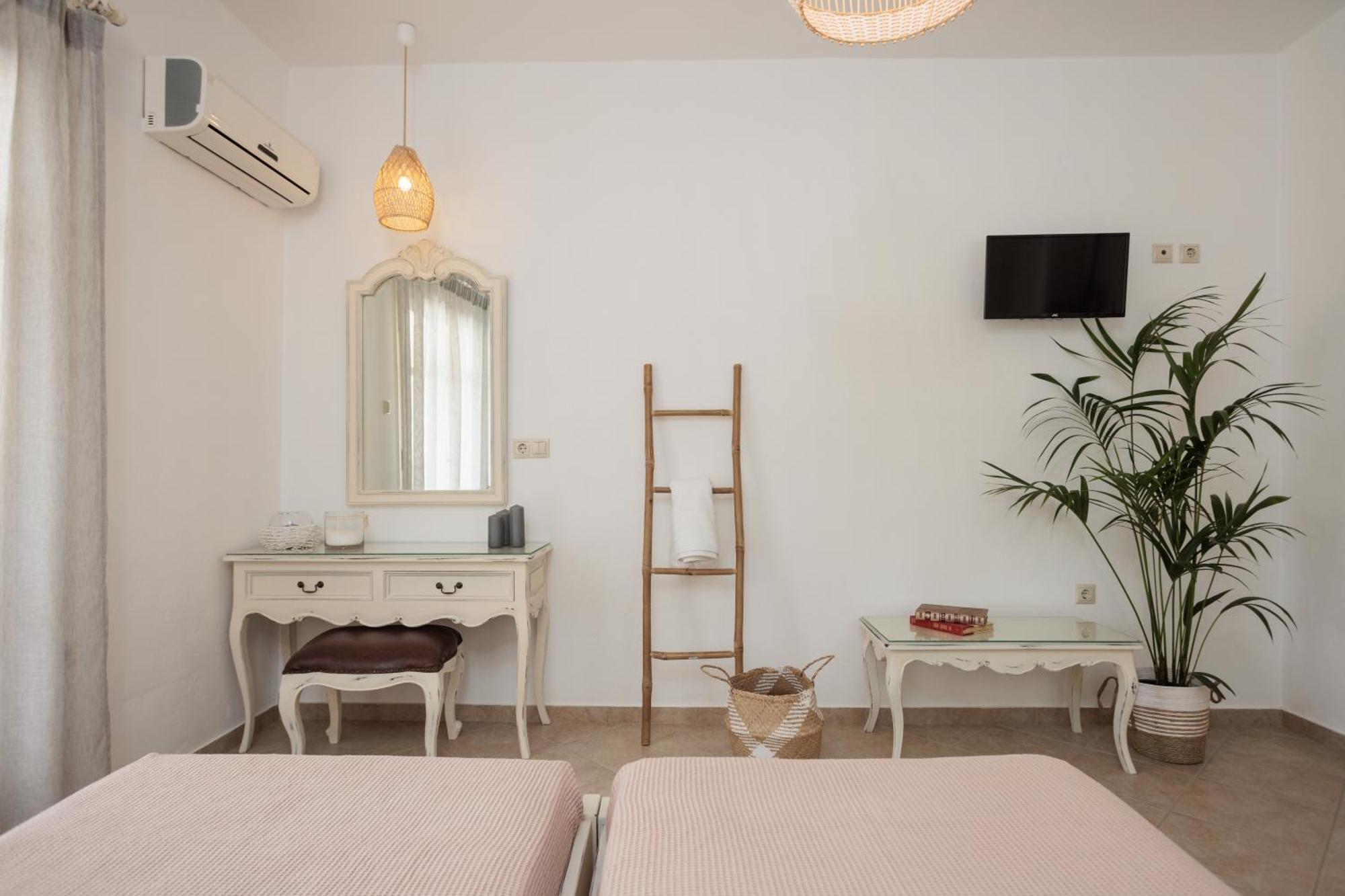 Maria'S Rooms & Studios Agia Anna  Zewnętrze zdjęcie
